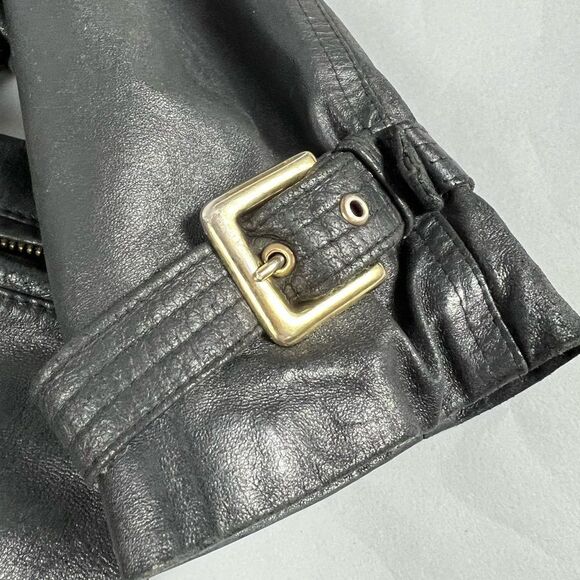 Danier Genuine Leather Waist-Cinch Coat - Picture 12 of 16